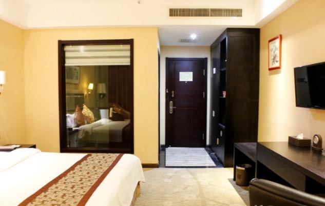 Jinan Yue Ming Xuan Hotel Цзінань Екстер'єр фото
