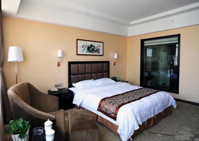 Jinan Yue Ming Xuan Hotel Цзінань Екстер'єр фото